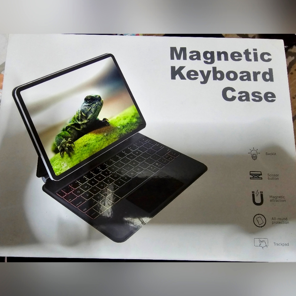 P11 Magnetic Keyboard Case - Black 11 inch for iPad but works on android devices